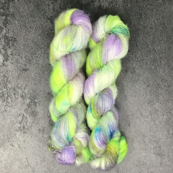 Nixie - Image 6